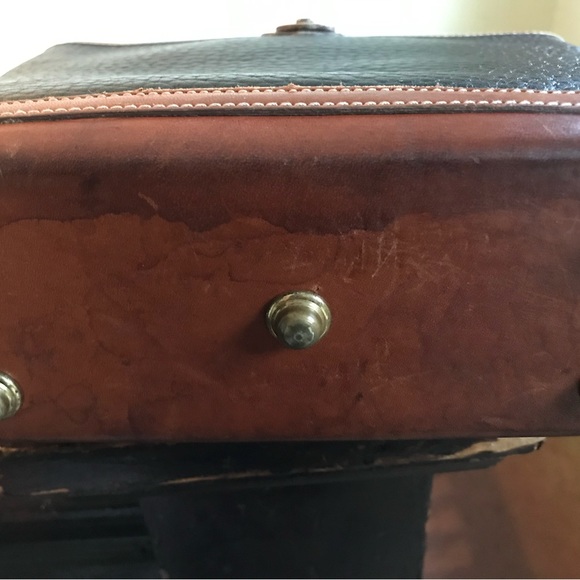 Vintage Dooney & Bourke Calvary Crossbody Bag - Picture 10 of 14